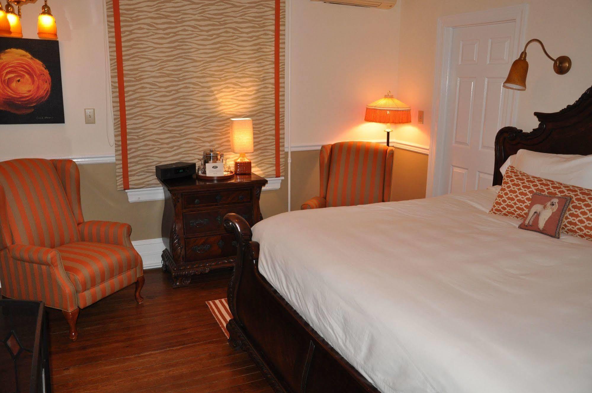 Peter Shields Inn & Restaurant Cape May Extérieur photo