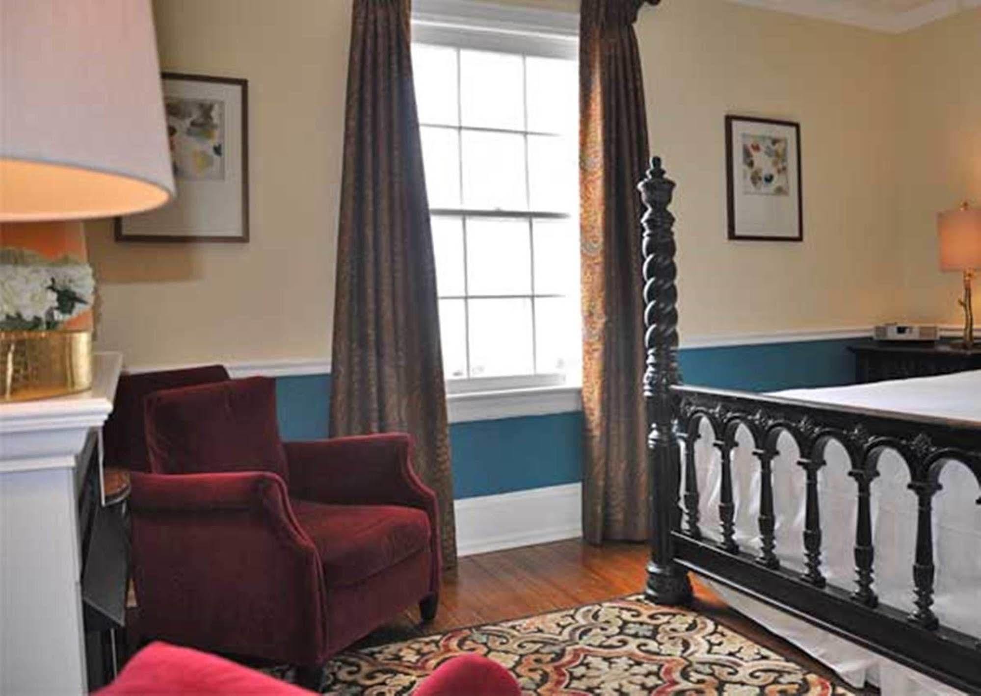 Peter Shields Inn & Restaurant Cape May Extérieur photo